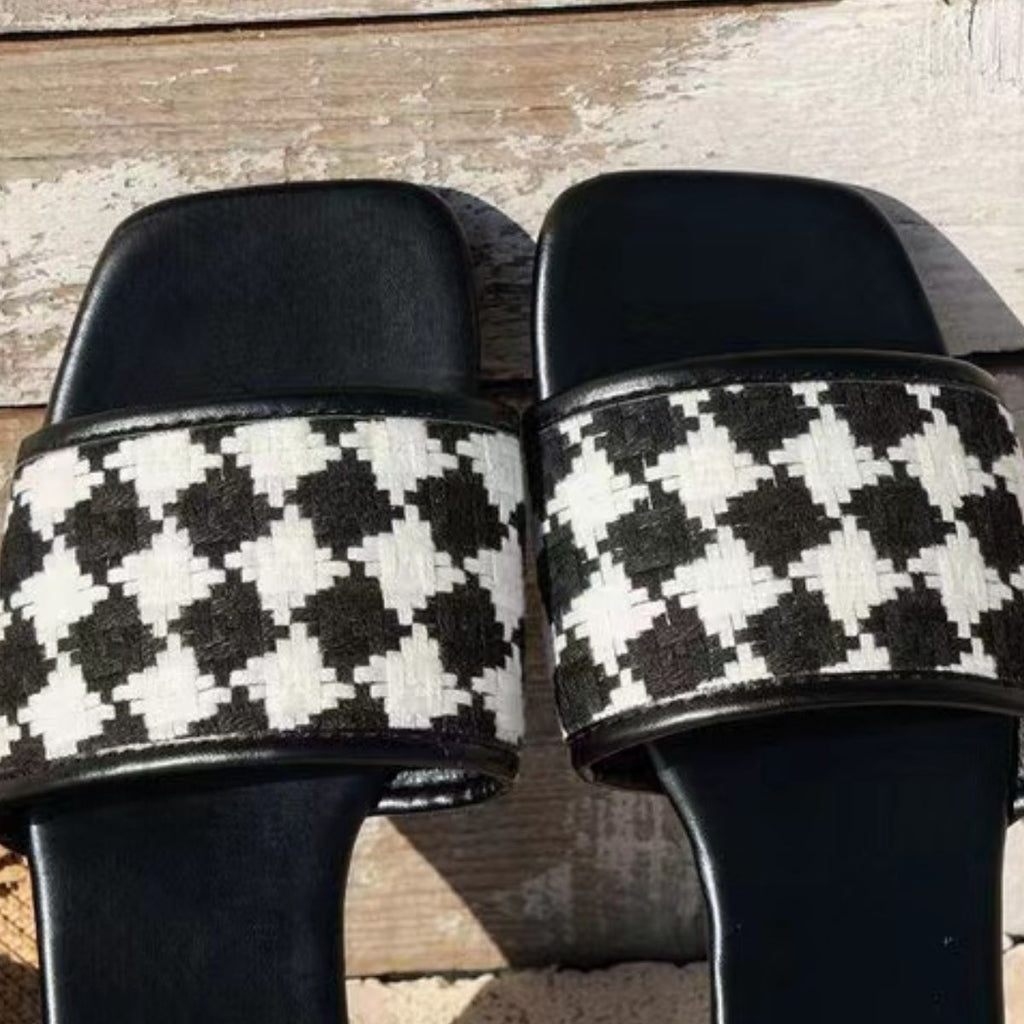 Plaid Open Toe Flat Sandals Trendsi