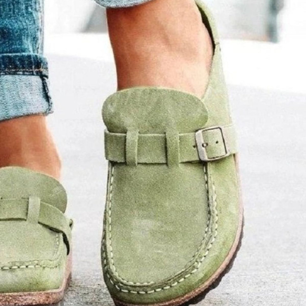 Round Toe Low Heel Buckle Loafers Trendsi