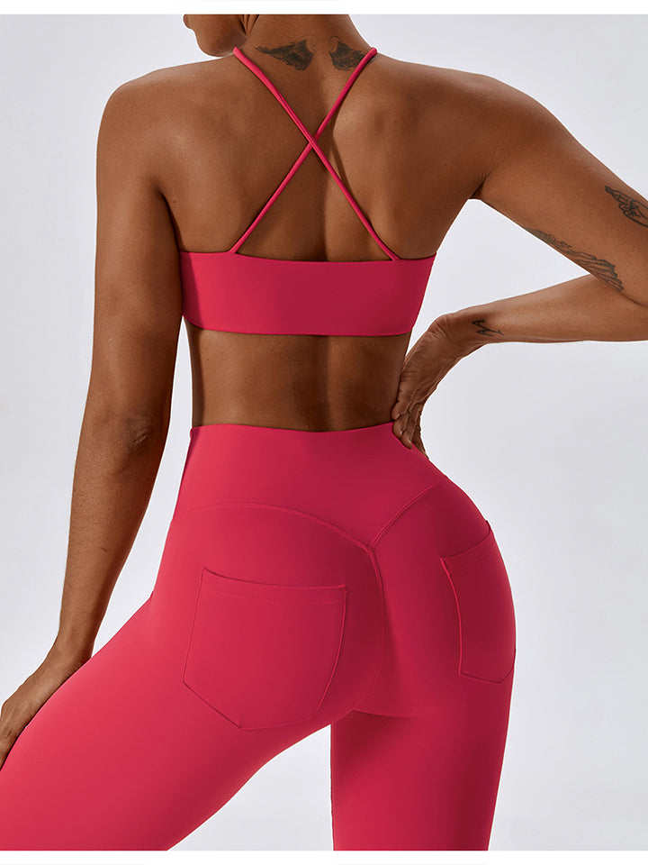 Cropped Halter Neck Sports Bra Trendsi