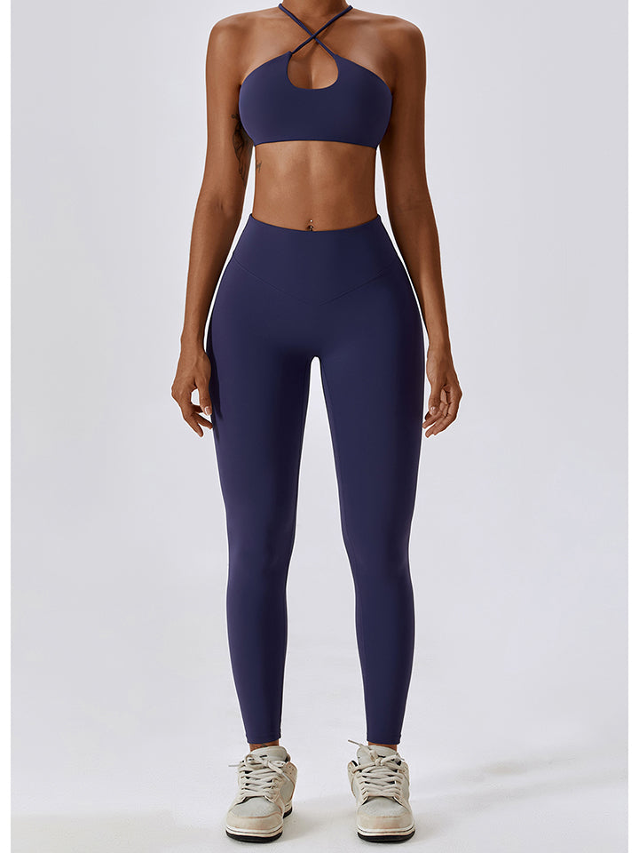 Cropped Halter Neck Sports Bra Trendsi