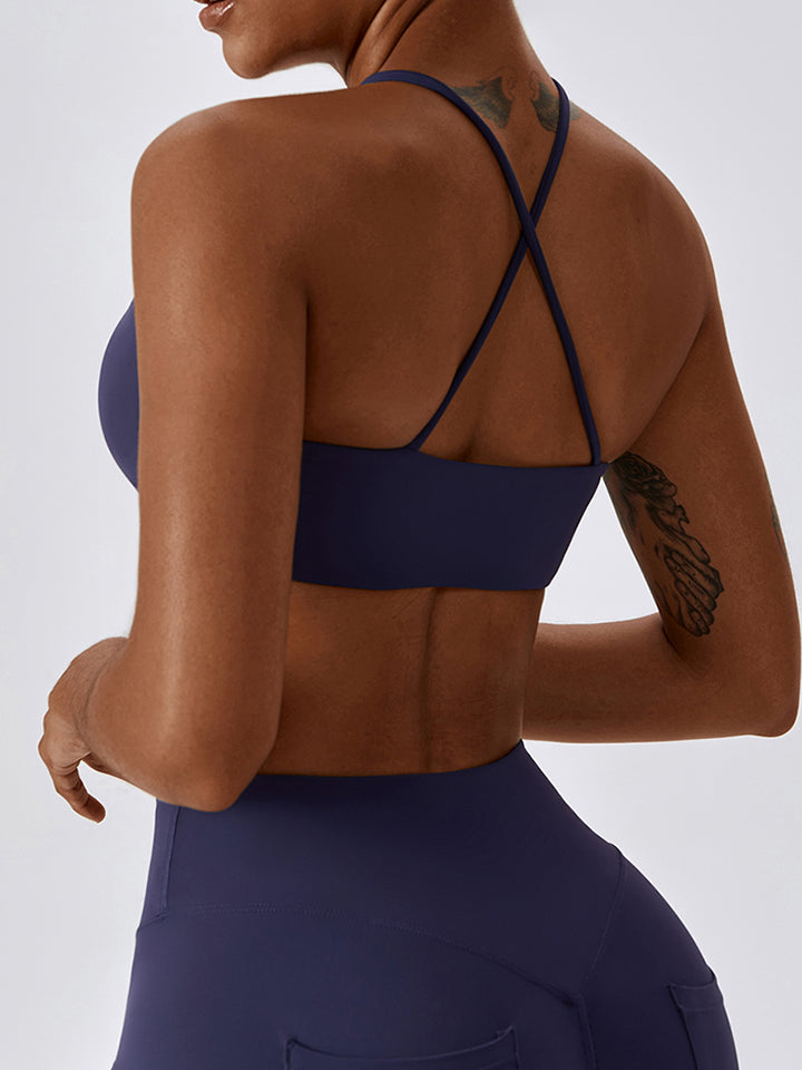 Cropped Halter Neck Sports Bra Trendsi