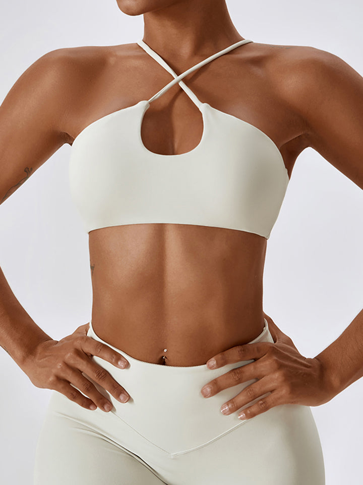 Cropped Halter Neck Sports Bra Trendsi