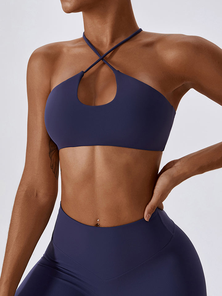 Cropped Halter Neck Sports Bra Trendsi